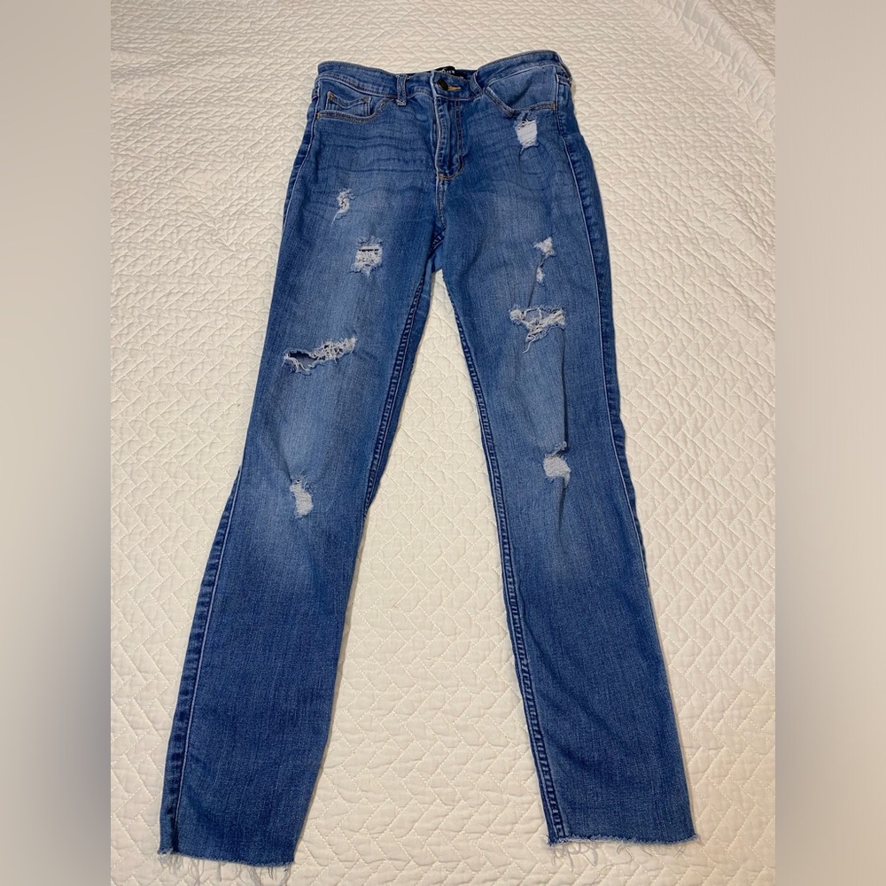 Hollister High Rise Super Skinny - Picture 2 of 9